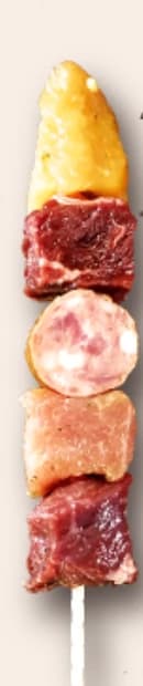 Espetinho Misto Frango, bovino, calabresa e suíno